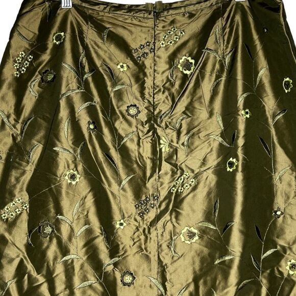 Vintage New York‎ & Co. Silk Skirt - Picture 2 of 6